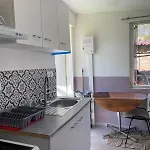 Petite Maison Cosy Au Fond Du Jardin *